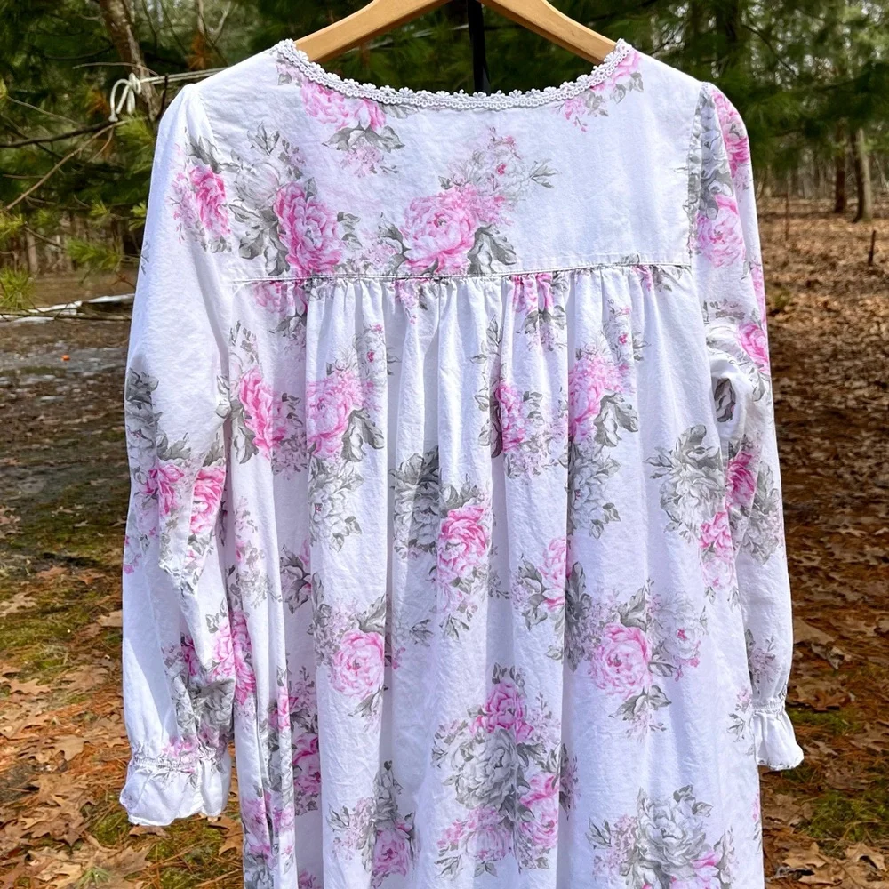 2021 Eileen West Floral Ruffle Nightgown Lace & Ribbon Trim Coquette Cottagecore - Picture 12 of 16